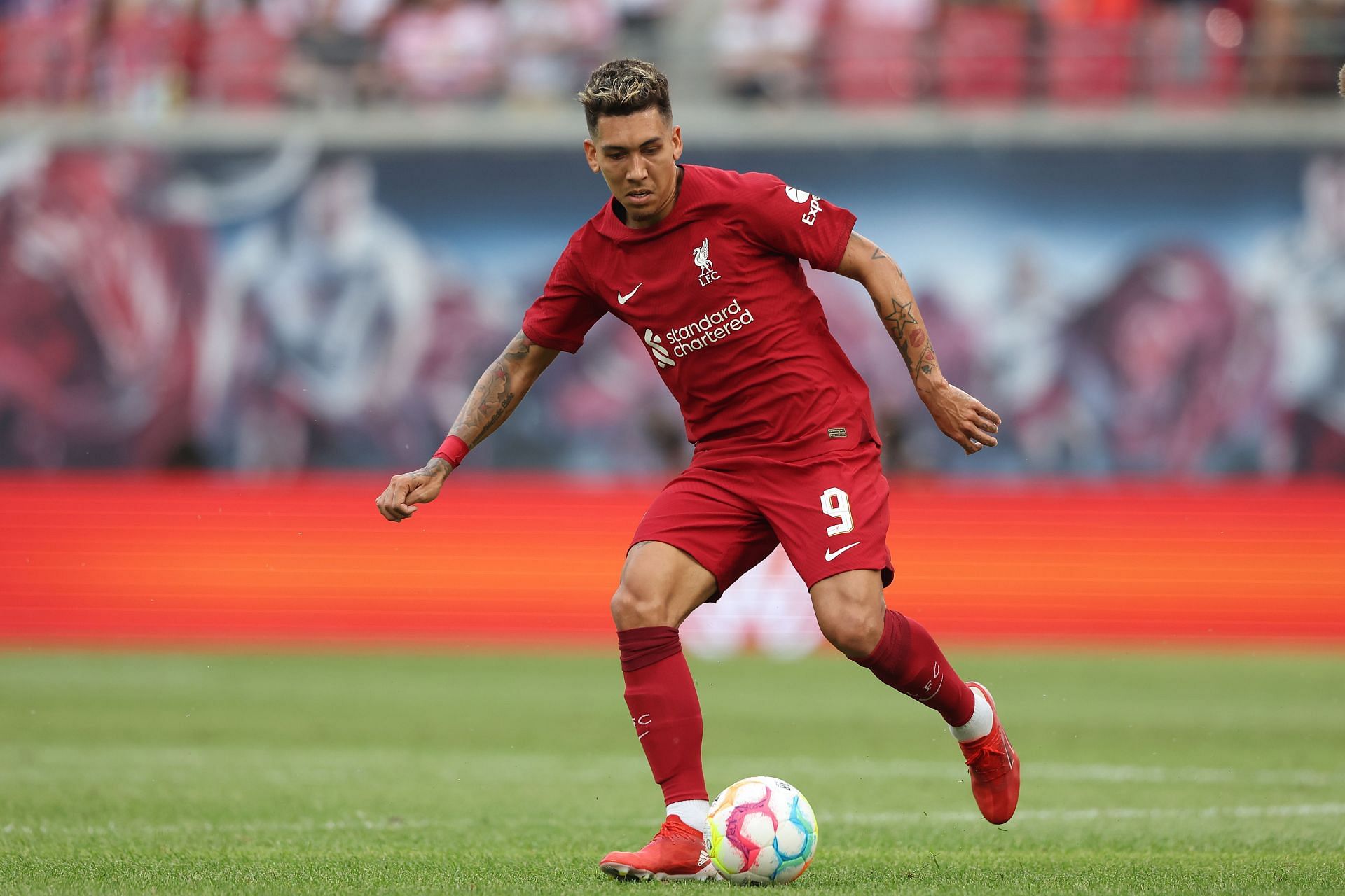 Roberto Firmino's presence could ease the burden on Nunez.